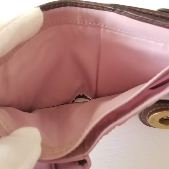 Coach Vintage Kisslock Wallet - Picture 11 of 13